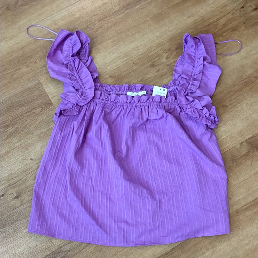 Lush‎ Lavender Ruffled Top